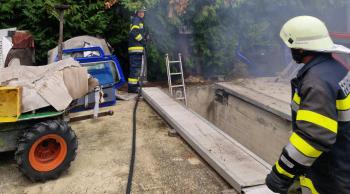 Sirenenalarm - B09 – Hecken und Wiesenbrand in Breitenbuch